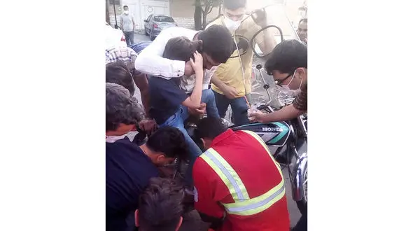 پای کودک 8 ساله کاشانی در پره های چرخ موتور گیر کرد + عکس