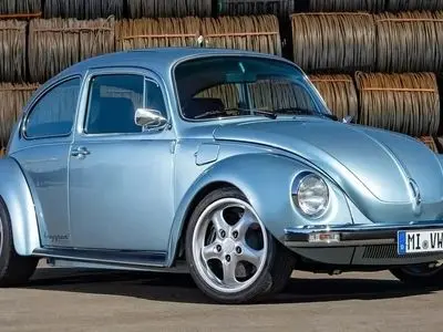 عکس / ترکیب هیجان‌ انگیز فولکس قورباغه‌ ای و تکنولوژی تسلا!