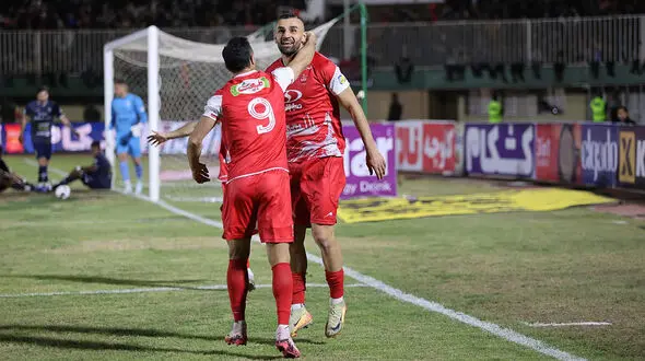 پرسپولیس اینگونه سپاهان را در صدر جدول گرفت!