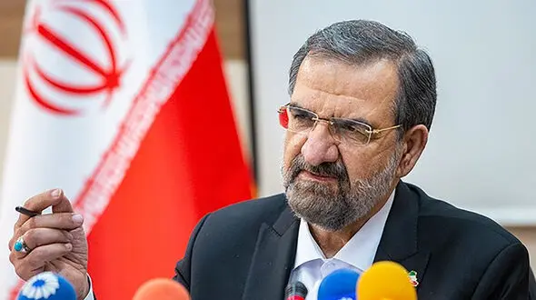 رضایی: از احمدی نژاد تشکر می کنم / به ۶۰ میلیون ایرانی ۴۵۰ هزار تومان یارانه می دهم