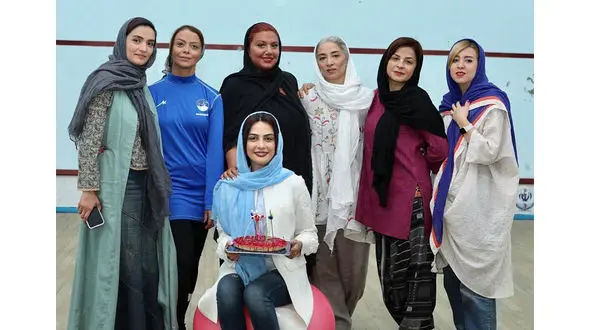 بازیگران زن اسکواش مارال فرجاد را سورپرایز کردند +عکس