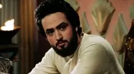 عکس / نگاهی به امضای زیبا و هنرمندانه‌ی مصطفی زمانی + عکس / شیک بودن در امیرعلی خلاصه می‌شود