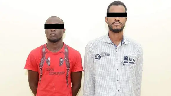 راننده های تاکسی از این دو نفر وحشت داشتند+ عکس