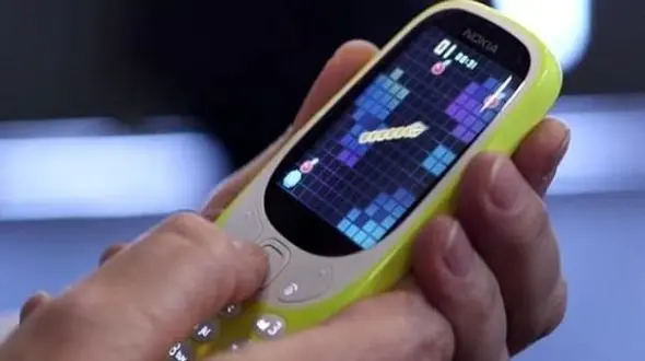 شاهکار جدید نوکیا/موبایل قدیمی 33 10 به اینترنت 4 جدی متصل می شود