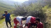 نجات جوان 31 ساله در ارتفاعات هاور توسط هلال احمر