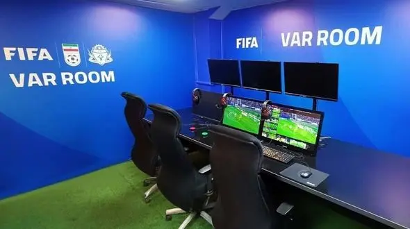 اتفاق تاریخی در روز بازگشایی آزادی / داوران زن بالاخره به اتاق VAR می‌رسند