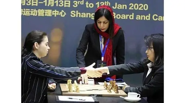 شهره بیات کشف حجاب کرد و پناهنده شد + پدرش چه گفت؟