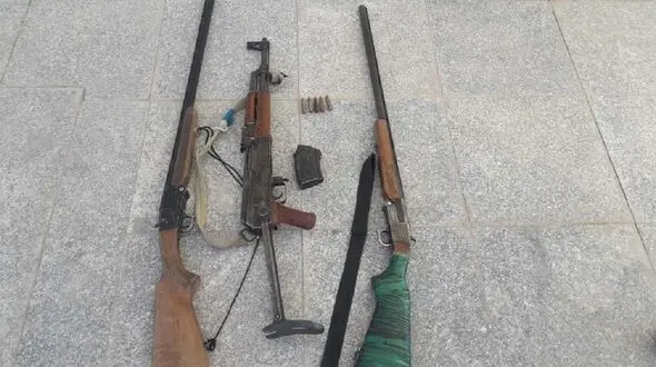 بازداشت 2 شکارچی مسلح  با لاشه قوچ وحشی در اردستان
