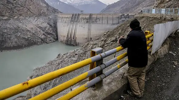 اینفوگرافیک تکان‌ دهنده از بحران آب تهران؛ فقط 30 درصد سدهای پایتخت آب دارند