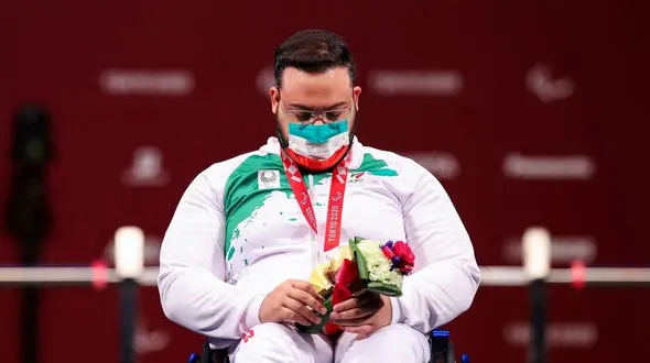 تصمیم غیرمنتظره رستمی برای خداحافظی از دنیای قهرمانی+ عکس