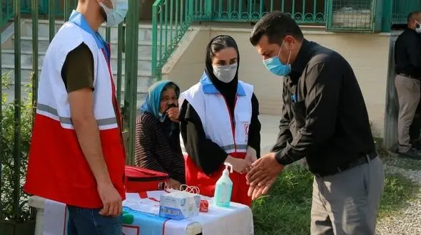 طرح  نذر سلامت توسط جوانان هلال احمر ساری اجرا شد