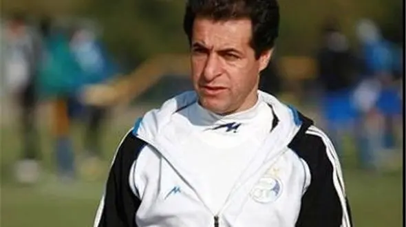 طی این 5 سال به استقلال نامهربانی شد/ فرهاد باید رکورد بزند