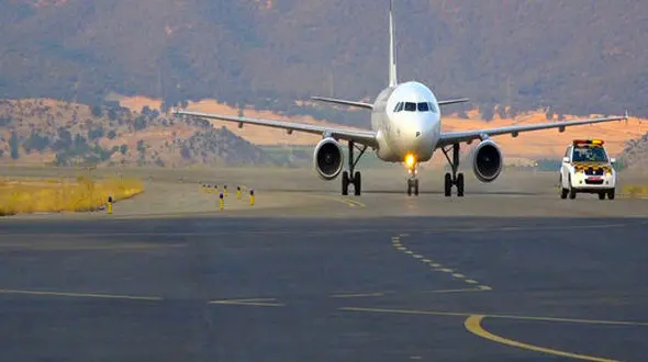 نقص فنی دلیل تاخیر 7 ساعته پرواز  اصفهان - قشم 