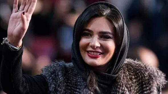 عکاسی عجیب و مثلا هنری لیندا کیانی! / با این عکسا کاش عکاسی رو بذارن کنار 