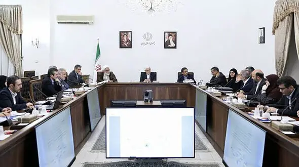 عارف : واگذاری اموال مازاد و راکد باید با سرعت انجام شود
