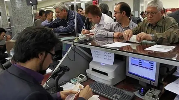 ساعات کاری بانک‌ های دولتی و نیمه دولتی از اول مهر اعلام شد