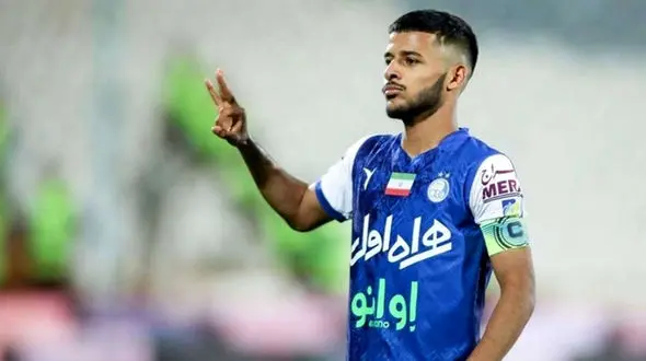 میز شام رنگی و خوشمزه خانواده پر جمیعت مهدی قائدی و همسرش/ خانومش چقدر با خونواده شوهرش صمیمیه