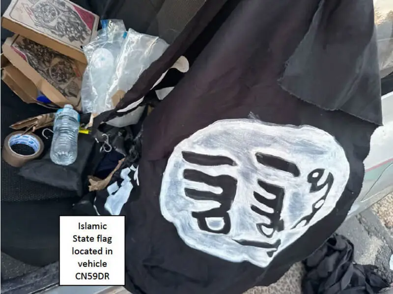 Police allege Bondi shooters4
