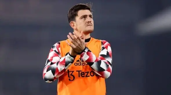 ستاره رقیب ایران در جام جهانی: دفاع انگلیس هیچ مشکلی ندارد، مگوایر ضعیف نیست