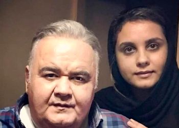 اکبر عبدی با دخترم المیرا 9 سالش بود رفته بودیم مکه، طلافروش بهم گفت دخترتو بذاری اینجا هم‌وزن دخترت بهت طلا میدم و ...