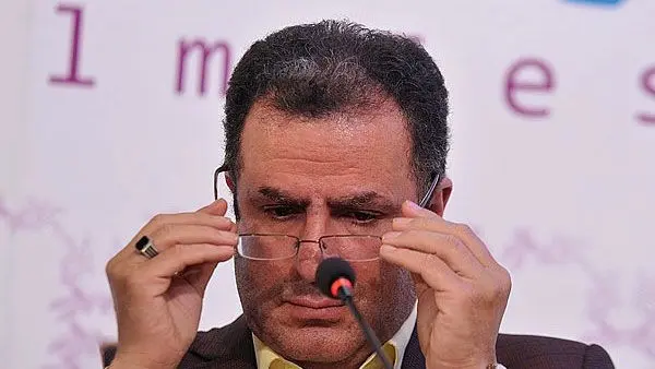 لطمه بزرگ به فیلم معکوس پولاد کیمیایی در روز اول جشنواره فیلم فجر