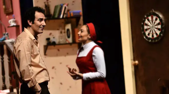 بهنام تشکر در یک تئاتر کمدی +پوستر