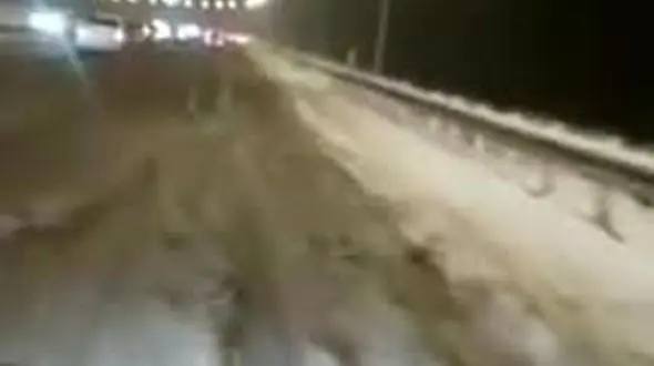 فیلم و عکس از وضعیت بارش برف در جاده ها شمال و قزوین / جاده چالوس مسدود شد