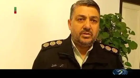 فیلم تخریب قفل مغازه های تهران توسط مردان سیاهپوش / اقدام ضربتی پلیس 