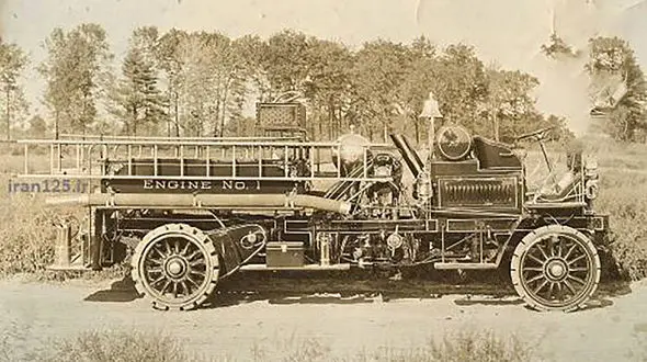 قدیمی ترین خودروی آتش نشانی + عکس