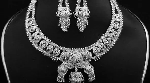 پیشگیری  از تیره شدن  نقره جات
