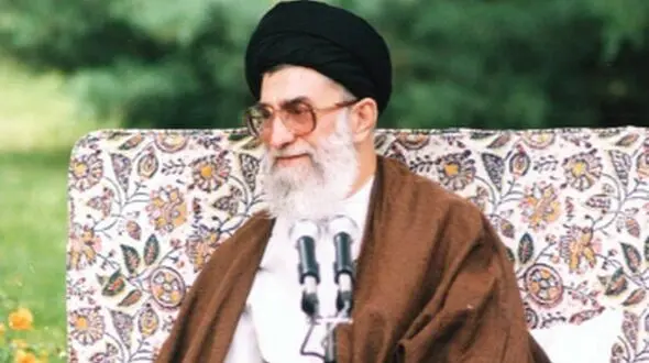 رهبری انقلاب: از 18 کانال، اطلاعات به من می‌رسد، اطلاعاتی که مسئولین دفتر نیز از آن بی خبرند