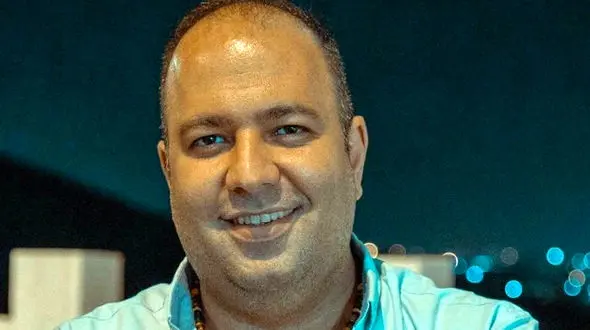 این بازیگر ایرانی2 سال نخوابیده است + فیلم 