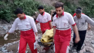 مرگ تلخ پدر جوان برای نجات فرزندانش در جاده چالوس / در رودخانه چالوس غرق شد