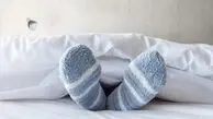 شب ها خوابت نمی بره؟ جوراب بپوش!