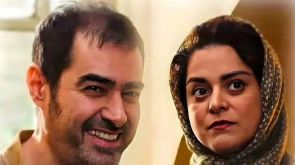 فیلم / صمیمیت غزل شاکری و شهاب حسینی در یک مکان عمومی 