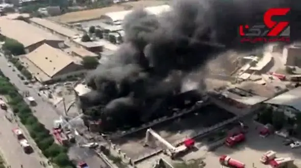 نخستین تصاویر هوایی از آتش‌سوزی گسترده در جاده کرج