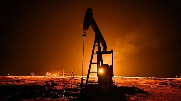 هشدار نسبت به رسیدن قیمت نفت به 215 دلار