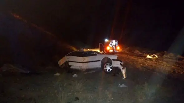 6 کشته و زخمی در سقوط پژو پارس به دره در جاده قمصر