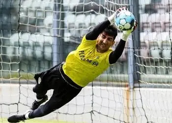 گریم یک بازیگر کم سن و سال لُر درنقش علیرضا بیرانوند/ ظاهر شبیه به هم با فامیلی مشترک، مگه داریم؟+عکس