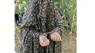 فیلم / این زن طلای دختربچه ها را می دزدید / گریه های دختران کوچولو را ببینید