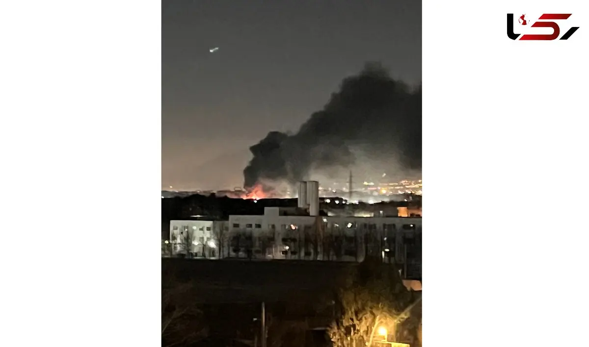 ساختمان مجلس قدیم تهران مورد حمله قرار گرفت