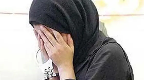 برق طلاهای زن تنها چشمان 2 خواهر را گرفت / پرستار خانگی با کیف طلاها گریخت