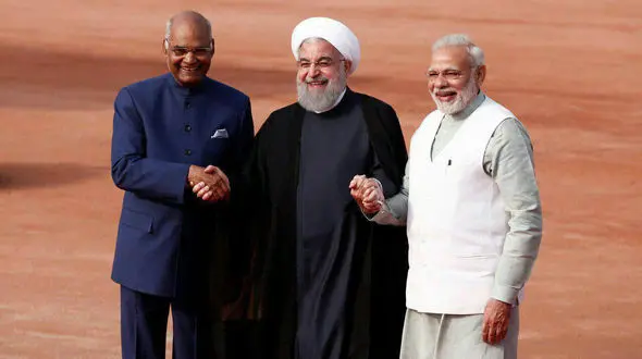  استقبال رسمی رئیس‌جمهور و نخست وزیر هند از روحانی +فیلم