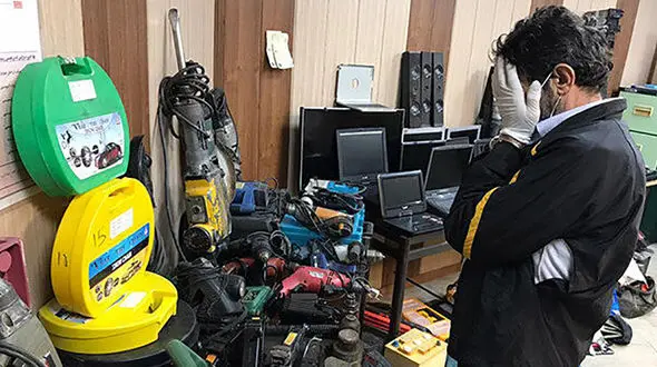 دستگیری 8 سارق حرفه ای در نهاوند 