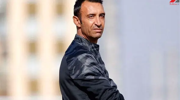 سرمربی استقلالی با قلب آبی خداحافظی کرد