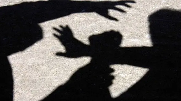 حمله مرد لجنی به زنان از میان شمشادها ! / این مرد را می شناسید ؟! + عکس