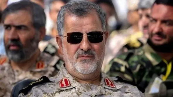 مانور فرمانده کل سپاه بر فراز خلیج فارس، نمایش اقتدار ایران در تنگه هرمز