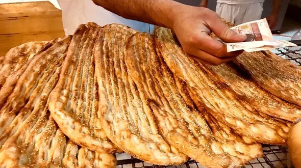 یارانه نان حذف می‌ شود؟ جزئیات طرح جدید دولت برای واریز پول نان به حساب مردم