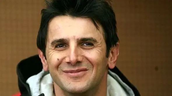 امین حیایی: اگر بدانم مردم من را نمی خواهند، می روم یک جای دیگر، کفاشی و خیاطی می کنم