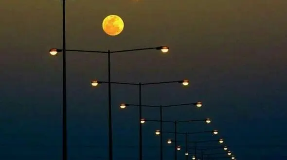  از آرامش نور روز تا سکوت شب